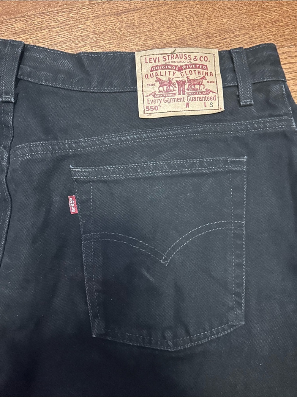 Levi's Womens size 22ws Black Jeans – Classic Back Pocket Style